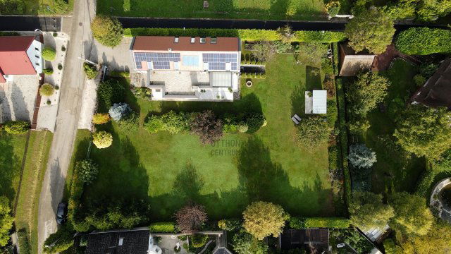 Eladó családi ház, Hidegségen 236.9 M Ft, 5 szobás
