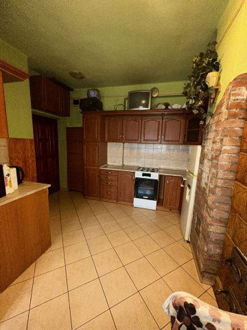 Eladó téglalakás, Komlón, Vörösmarty Mihály utcában 12.9 M Ft