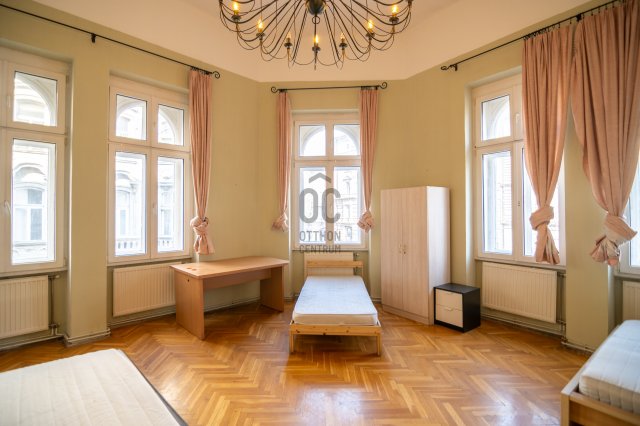 Eladó téglalakás, Budapesten, V. kerületben 248 M Ft, 5 szobás