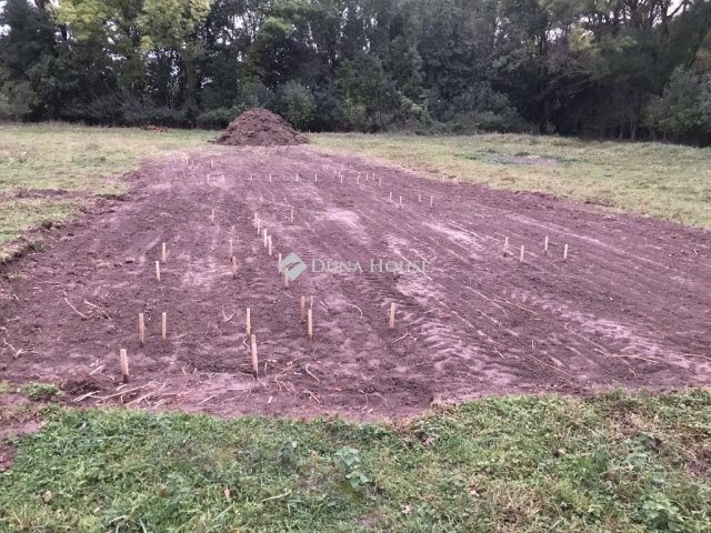 Eladó telek, Újkéren 15.9 M Ft / költözzbe.hu
