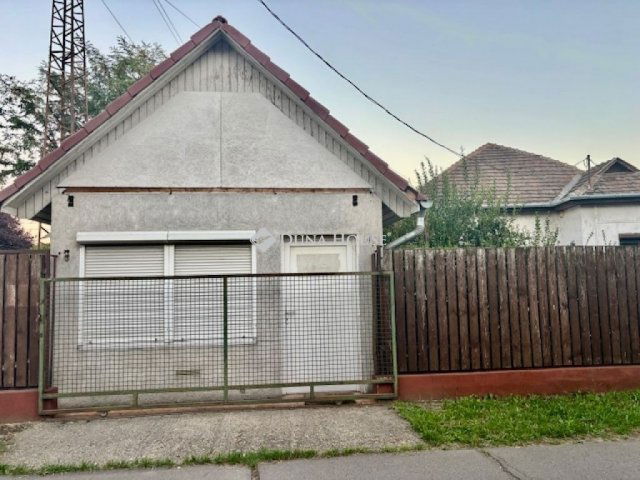 Eladó családi ház, Budapesten, XVIII. kerületben 179.5 M Ft