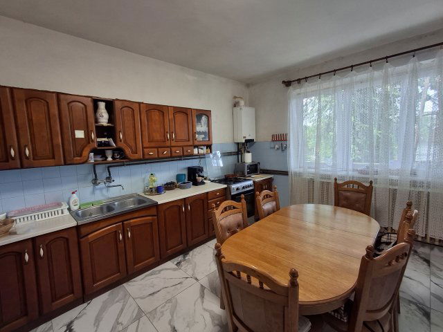 Eladó családi ház, Debrecenben 125 M Ft, 7 szobás