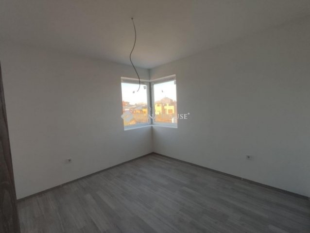 Eladó ikerház, Budapesten, XVIII. kerületben 129.9 M Ft, 5 szobás