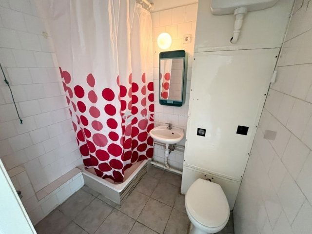 Eladó panellakás, Budapesten, XXI. kerületben 42.5 M Ft, 1 szobás