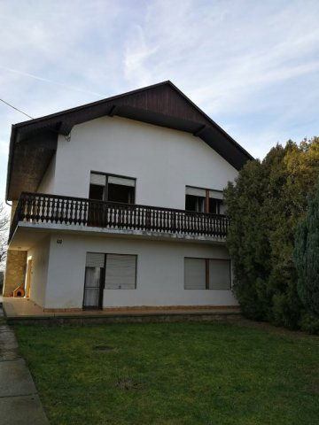 Eladó családi ház, Hévízen 79 M Ft, 6 szobás