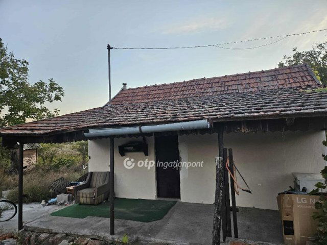 Eladó mezogazdasagi ingatlan, Csongrádon 5.9 M Ft