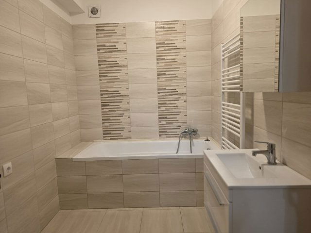 Kiadó téglalakás, albérlet, Dunakeszin 210 E Ft / hó, 2 szobás