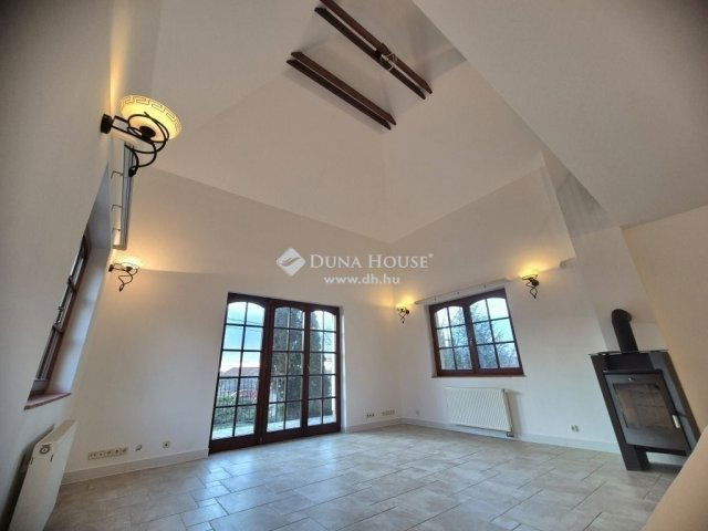 Eladó családi ház, Ürömön 229 M Ft, 5 szobás