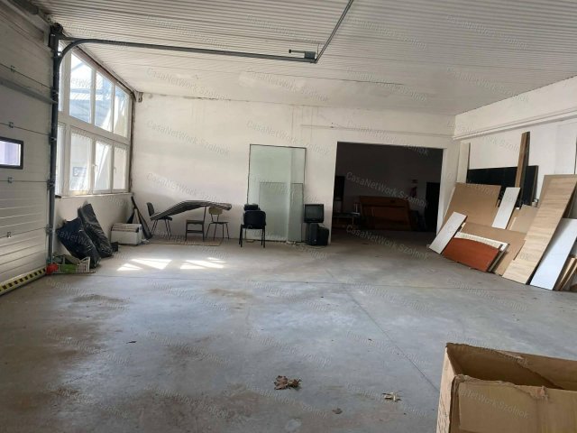 Kiadó ipari ingatlan, Szolnokon 500 E Ft / hó, 15 szobás