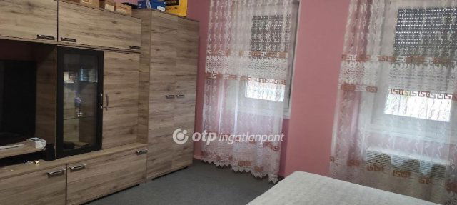 Eladó családi ház, Gyöngyöspatán 12 M Ft, 2+1 szobás