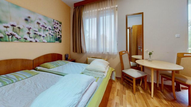 Eladó téglalakás, Hajdúszoboszlón 54.4 M Ft, 2 szobás