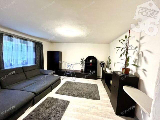 Eladó családi ház, Tiszaalpáron 14.9 M Ft, 3 szobás