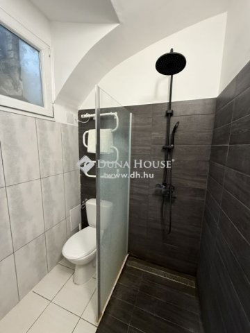 Eladó téglalakás, Budapesten, X. kerületben 22.5 M Ft, 1 szobás