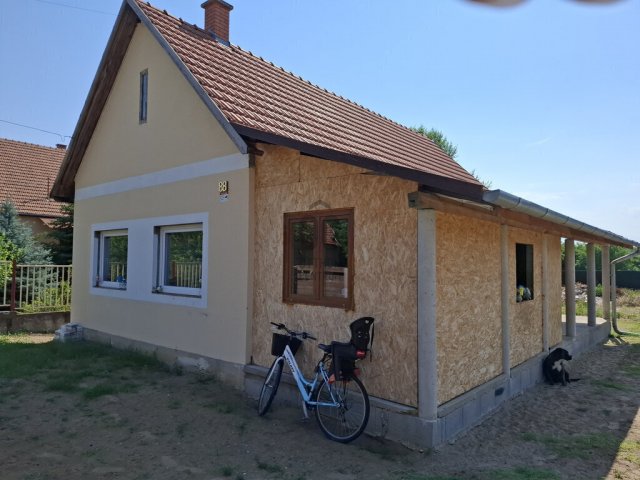 Eladó családi ház, Újszilváson 26.9 M Ft, 2 szobás