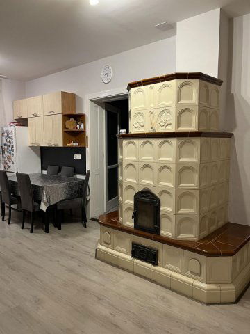 Eladó ikerház, Debrecenben 89.9 M Ft, 3 szobás