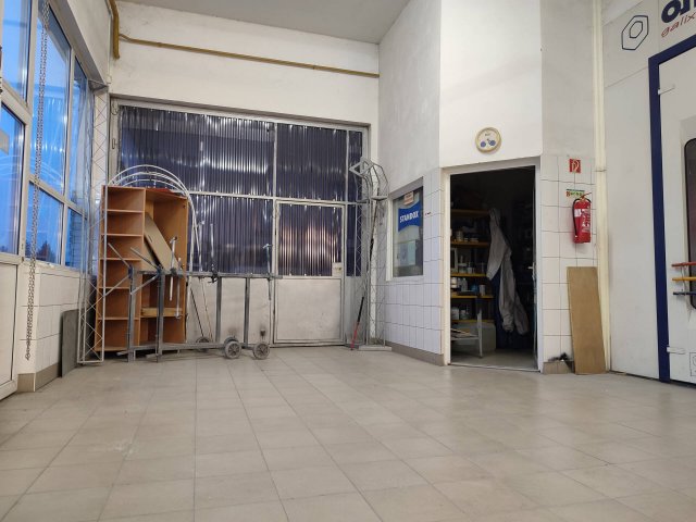 Eladó ipari ingatlan, Marcaliban 180 M Ft / költözzbe.hu