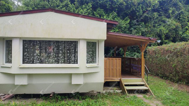 Eladó nyaraló, Balatonberényben 48.5 M Ft, 2 szobás