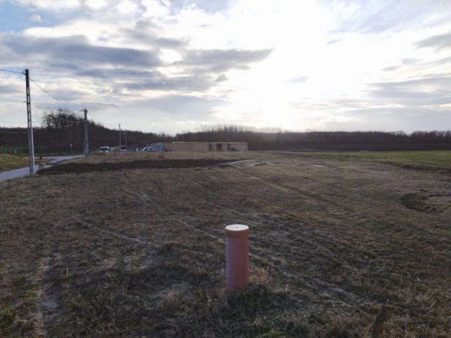 Eladó telek, Koroncón 22 M Ft / költözzbe.hu