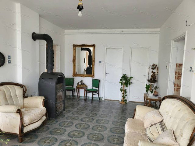 Eladó családi ház, Gyenesdiáson 116 M Ft, 3 szobás