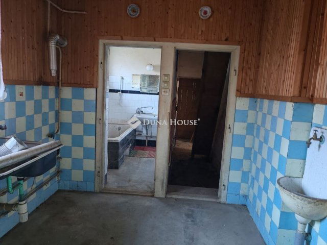 Eladó családi ház, Mezőkovácsházán 6 M Ft, 3 szobás