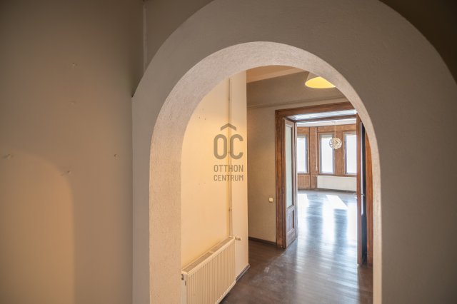Eladó téglalakás, Budapesten, VII. kerületben 136.5 M Ft