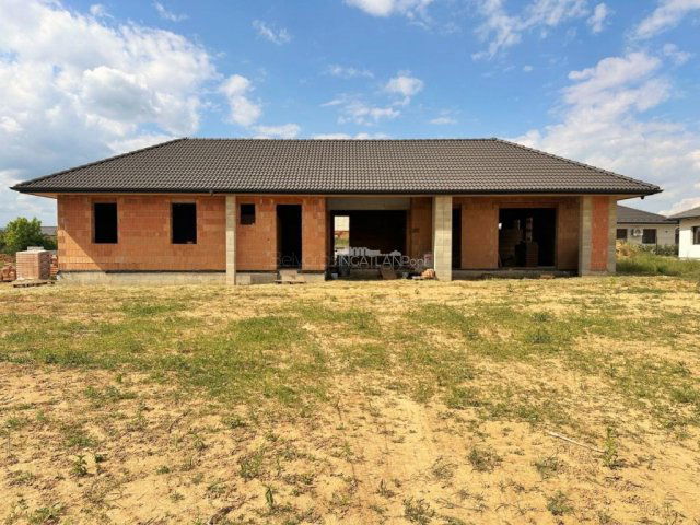 Eladó ikerház, Szombathelyen 96.739 M Ft, 4 szobás