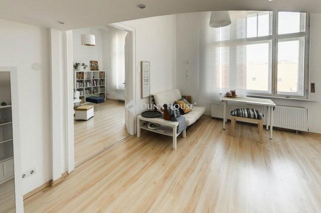 Eladó téglalakás, Budapesten, VIII. kerületben 81 M Ft, 3 szobás