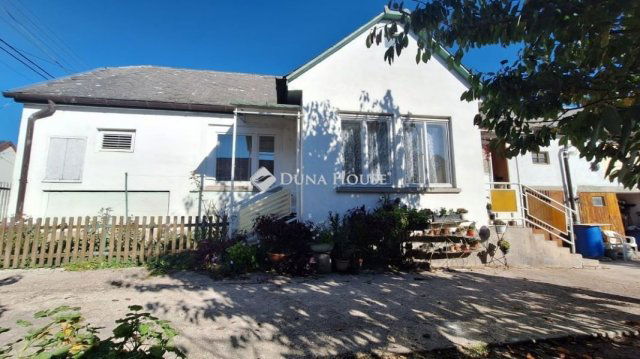 Eladó családi ház, Iszkaszentgyörgyön 45.5 M Ft, 4 szobás