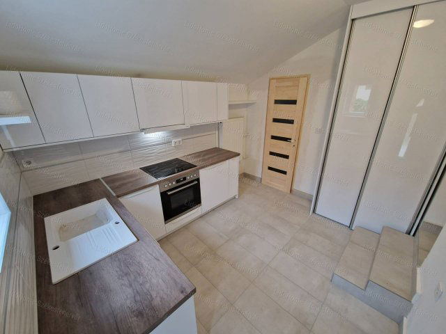 Eladó családi ház, Polgárdin 73.9 M Ft, 3 szobás