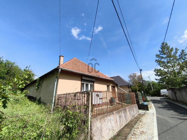 Eladó családi ház, Domoszlón 13.9 M Ft, 2 szobás