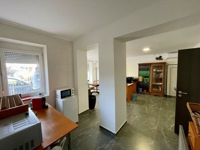 Eladó téglalakás, Hatvanban 43 M Ft, 3 szobás