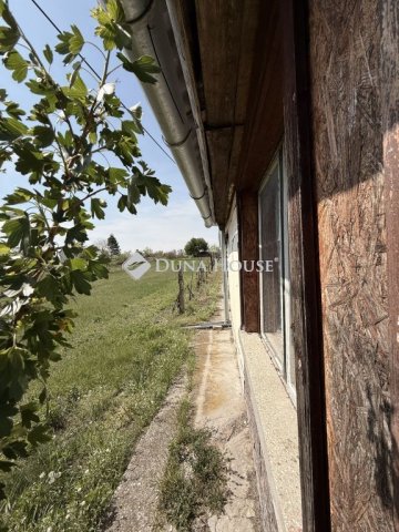 Eladó nyaraló, Bársonyoson 20.8 M Ft, 2 szobás