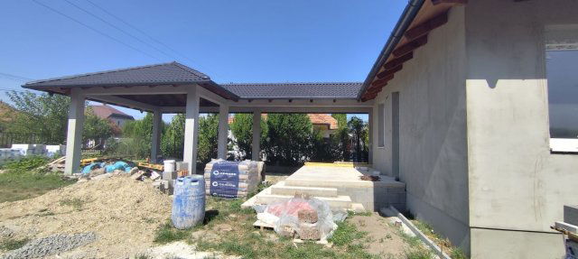 Eladó családi ház, Szigetcsépen 91.9 M Ft, 5 szobás