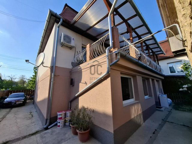 Eladó családi ház, Kerepesen 86.9 M Ft, 6 szobás