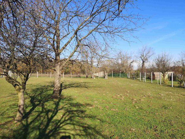 Eladó telek, Gyarmaton 7.9 M Ft / költözzbe.hu