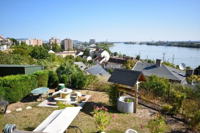 Eladó ikerház, Budapesten, XXII. kerületben 249.99 M Ft, 4 szobás