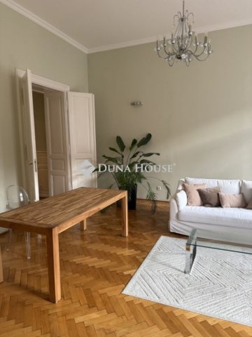 Eladó téglalakás, Budapesten, VI. kerületben 209 M Ft, 3 szobás