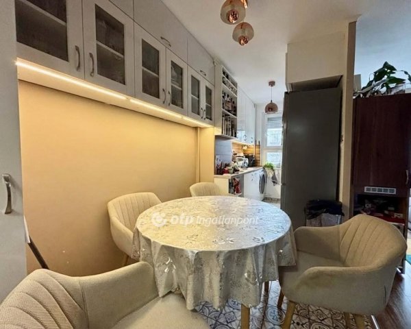 Eladó panellakás, Budapesten, XIII. kerületben 99.5 M Ft