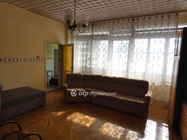 Eladó családi ház, Kalocsán 53.9 M Ft, 4 szobás