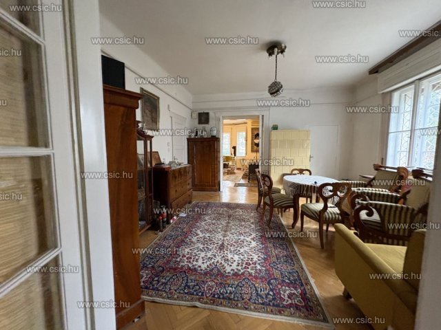 Eladó családi ház, Budapesten, XII. kerületben 439.99 M Ft