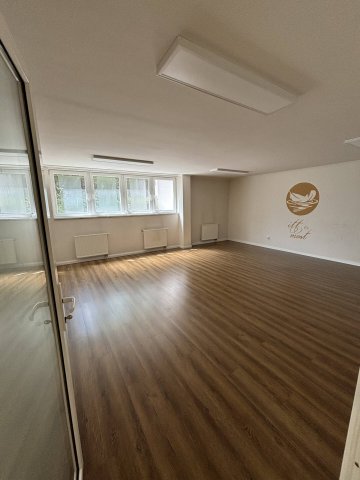 Eladó üzlethelyiség, Nyíregyházán 96.9 M Ft, 3 szobás