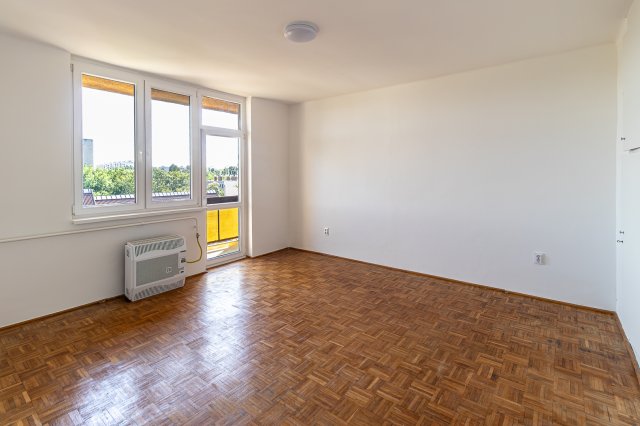 Eladó téglalakás, Debrecenben 55 M Ft, 2 szobás
