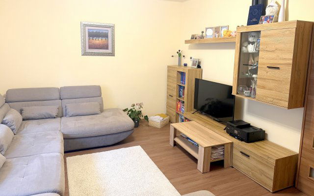 Eladó téglalakás, Nyíregyházán 74.99 M Ft, 3 szobás