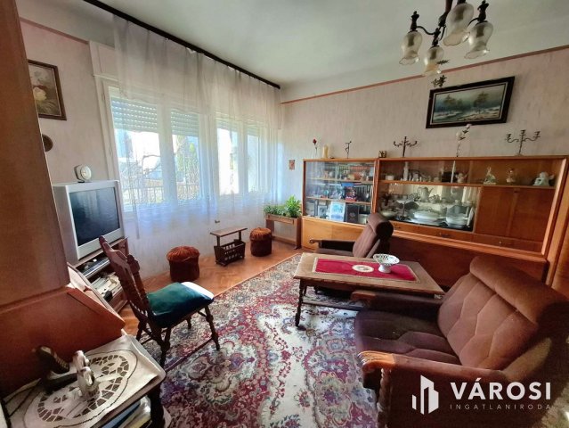 Eladó sorház, Kiskunmajsán 41.9 M Ft, 3+1 szobás