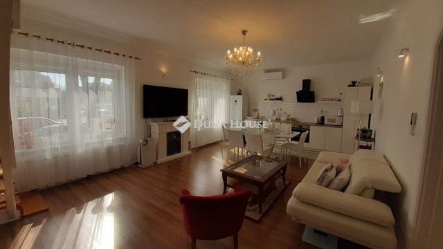 Kiadó családi ház, albérlet, XIII. kerületben, Rokolya utcában