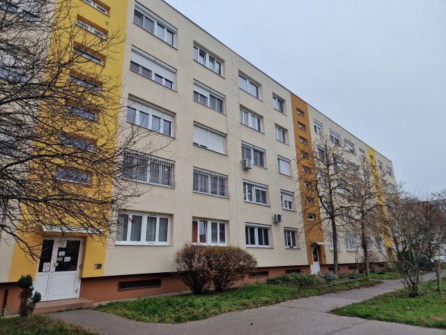 Eladó panellakás, Budapesten, XXI. kerületben, Völgy utcában