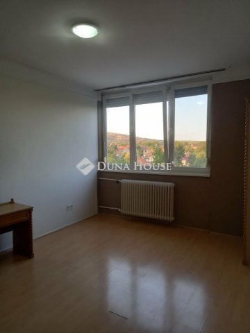 Eladó téglalakás, Gyöngyösön, Platán utcában 24.9 M Ft