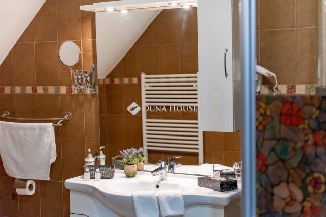 Eladó ipari ingatlan, Monoron 810 M Ft / költözzbe.hu