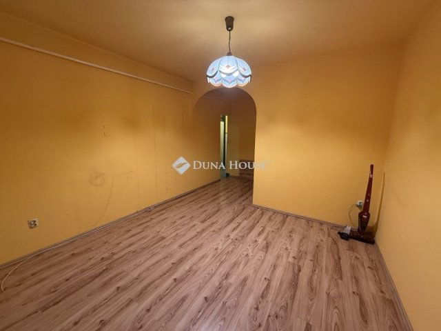 Eladó téglalakás, Budapesten, XX. kerületben 62.8 M Ft, 2 szobás