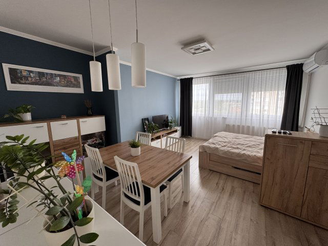 Eladó panellakás, Budapesten, XIV. kerületben 71.5 M Ft